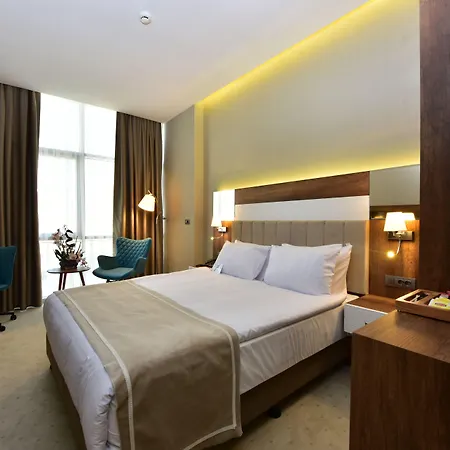 Vespia Hotel 4*