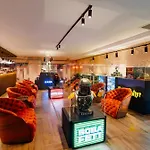 Vespia Hotel
