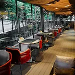 Hotel Vespia 4*