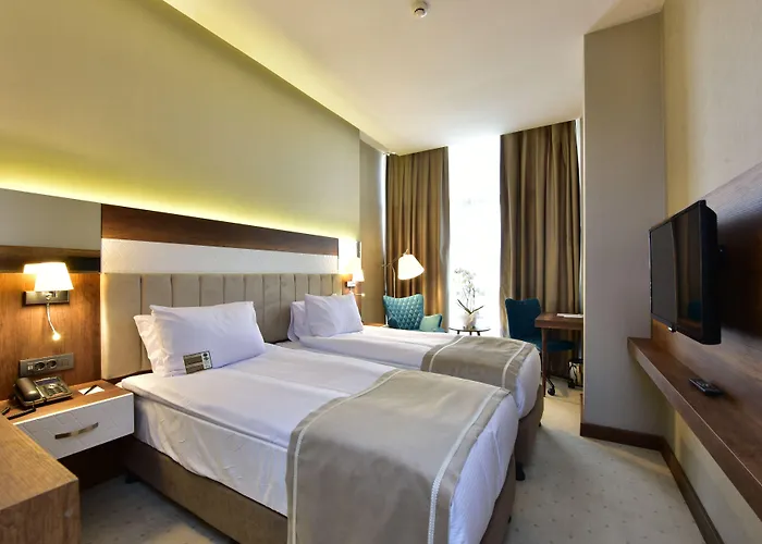 Vespia Hotel 4*