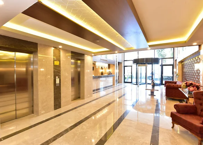 Vespia Hotel 4*